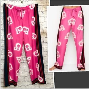 Victoria's Secret Pink Floral Lounge Pants (NWOT)